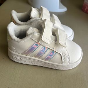 Baby adidas